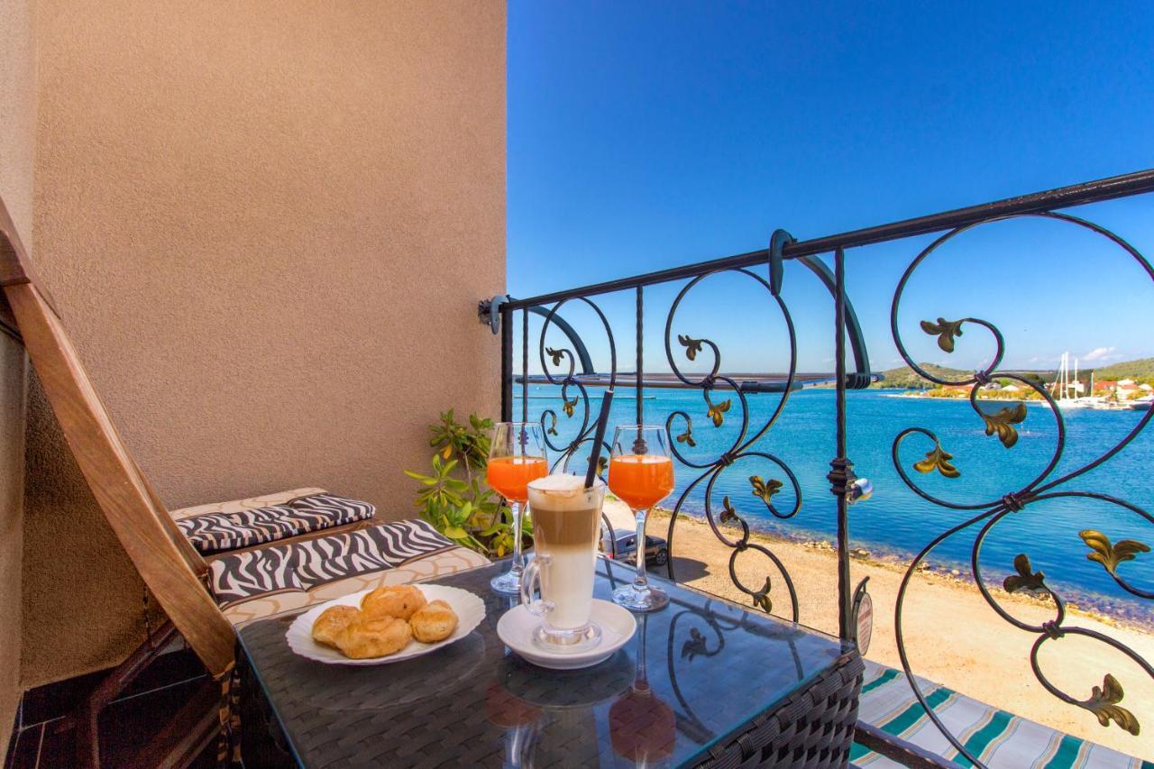 Apartmani Nikolina Seaview Šibenik Exterior foto