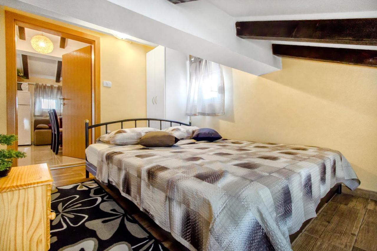 Apartmani Nikolina Seaview Šibenik Exterior foto