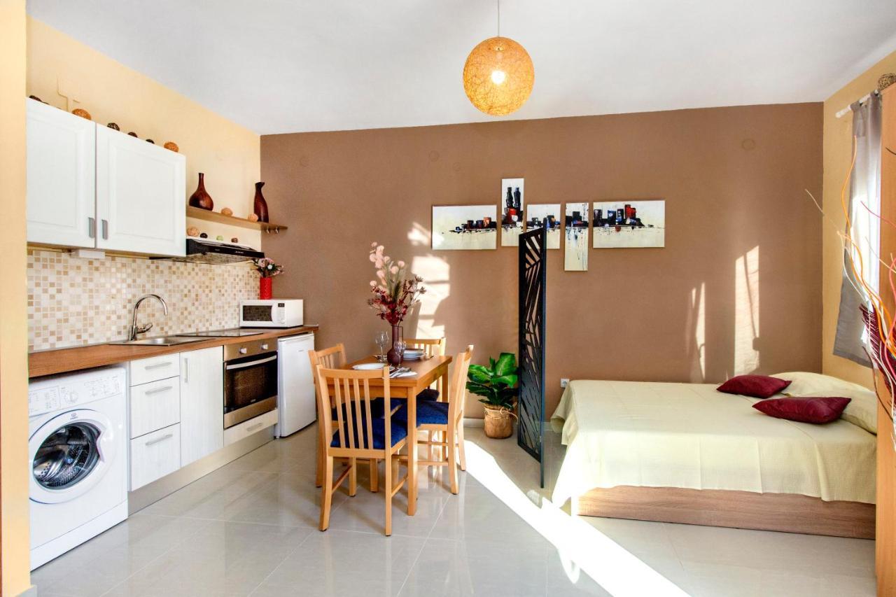 Apartmani Nikolina Seaview Šibenik Exterior foto
